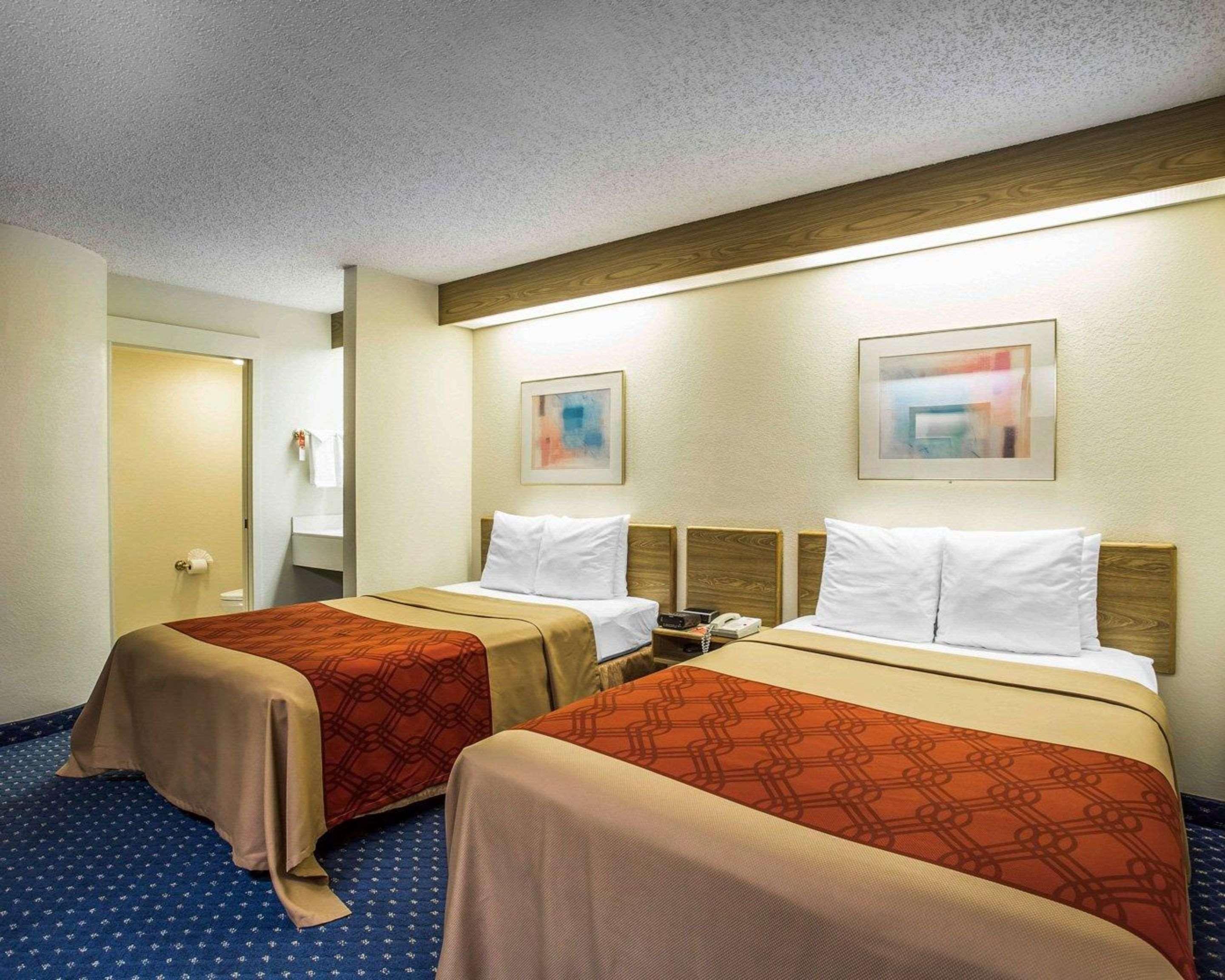 Econo Lodge Denver International Airport Aurora Exterior photo