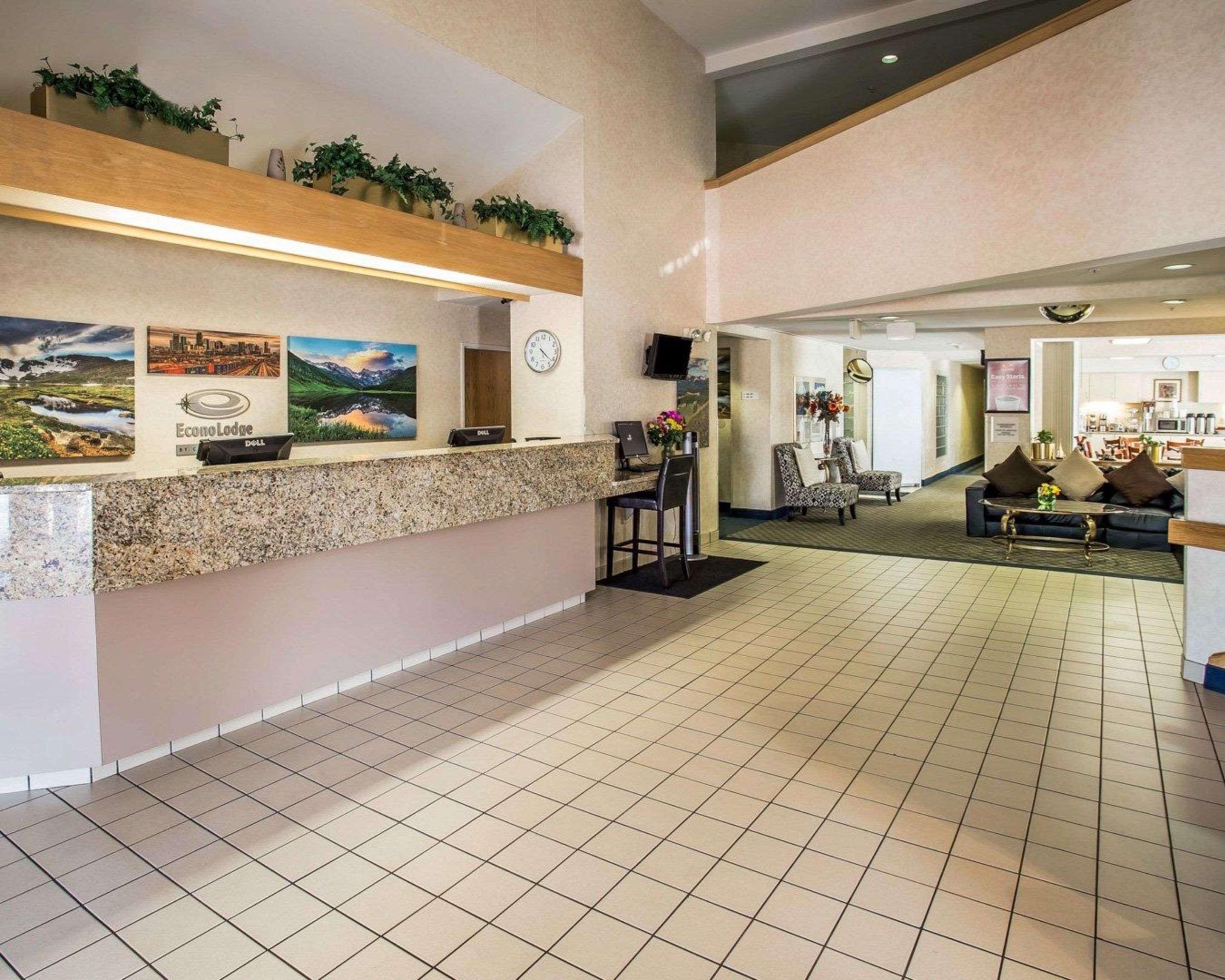 Econo Lodge Denver International Airport Aurora Exterior photo