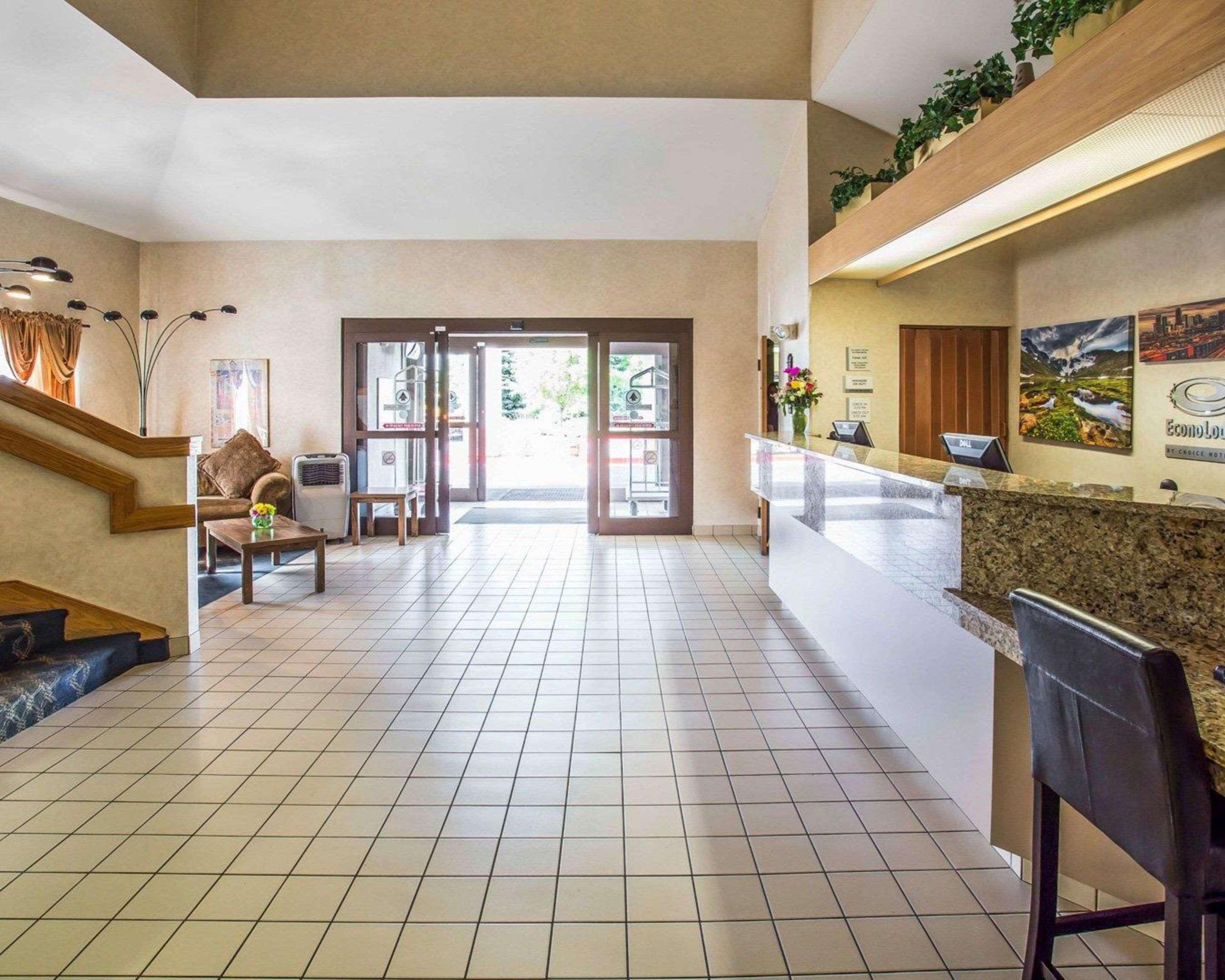 Econo Lodge Denver International Airport Aurora Exterior photo
